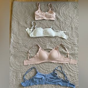 (4) nursing and pumping bras- size small- “Like new” condition